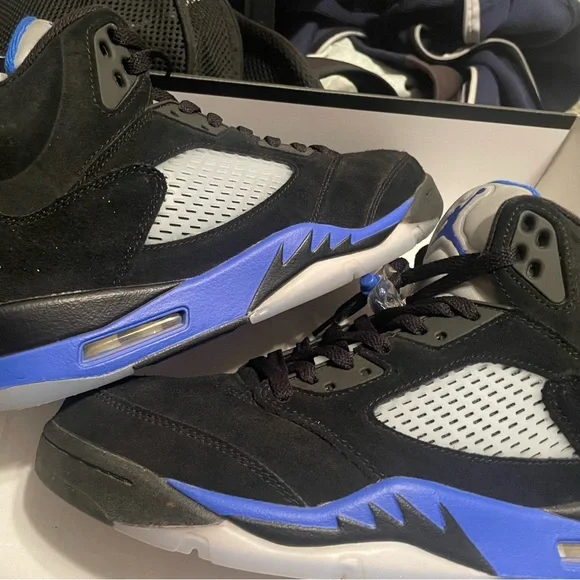 Racer blue Jordan 5